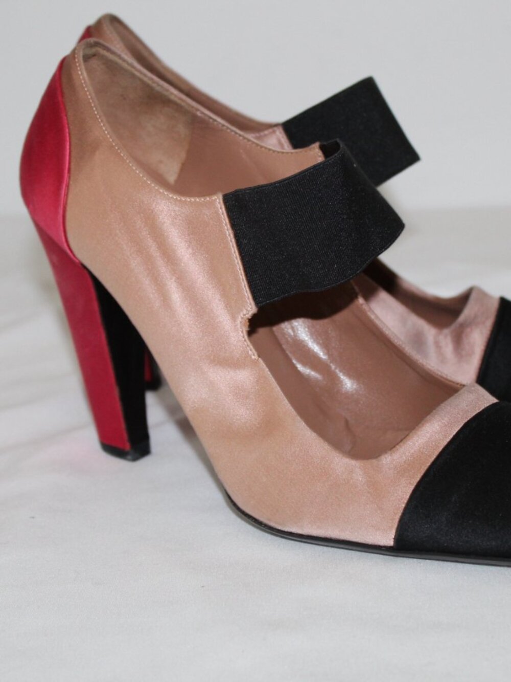 PRADA Satin Colorblocked Mary Jane Heels Pumps Stretch Band 40 - Picture 6 of 10